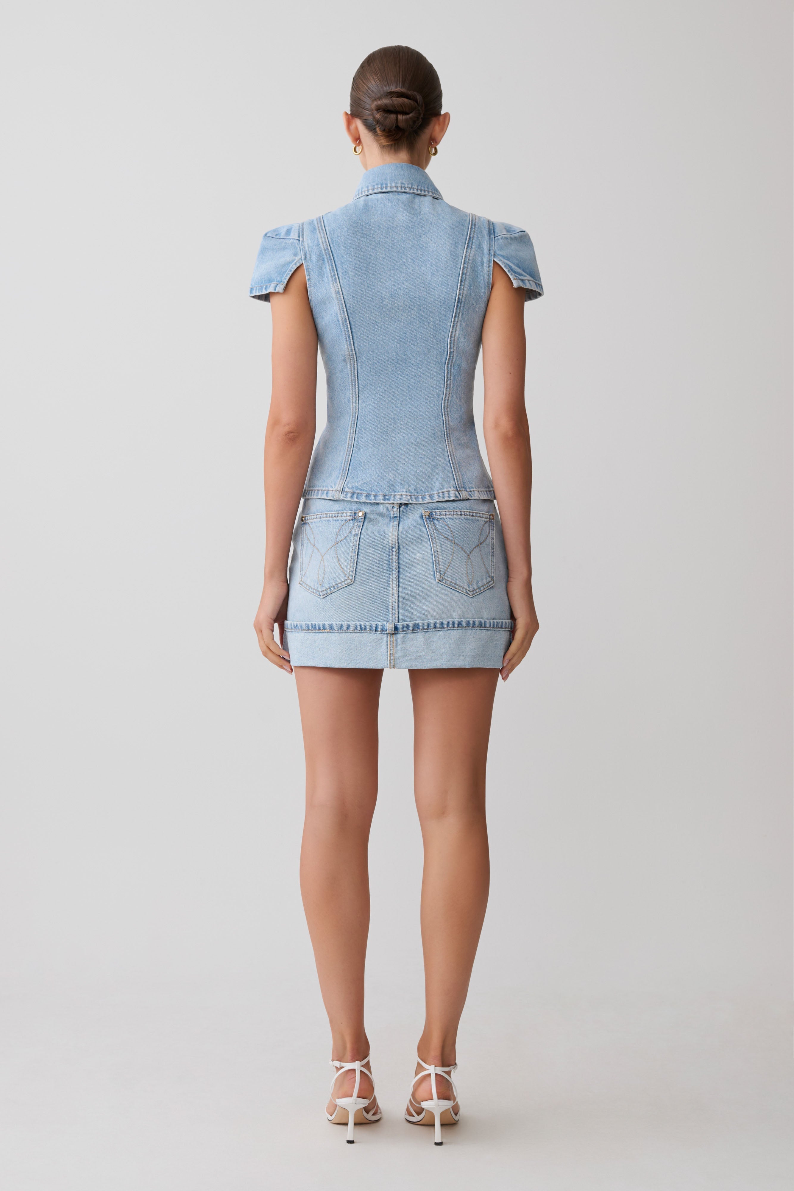 Bently Short Sleeve Denim Top - Washed Light Blue