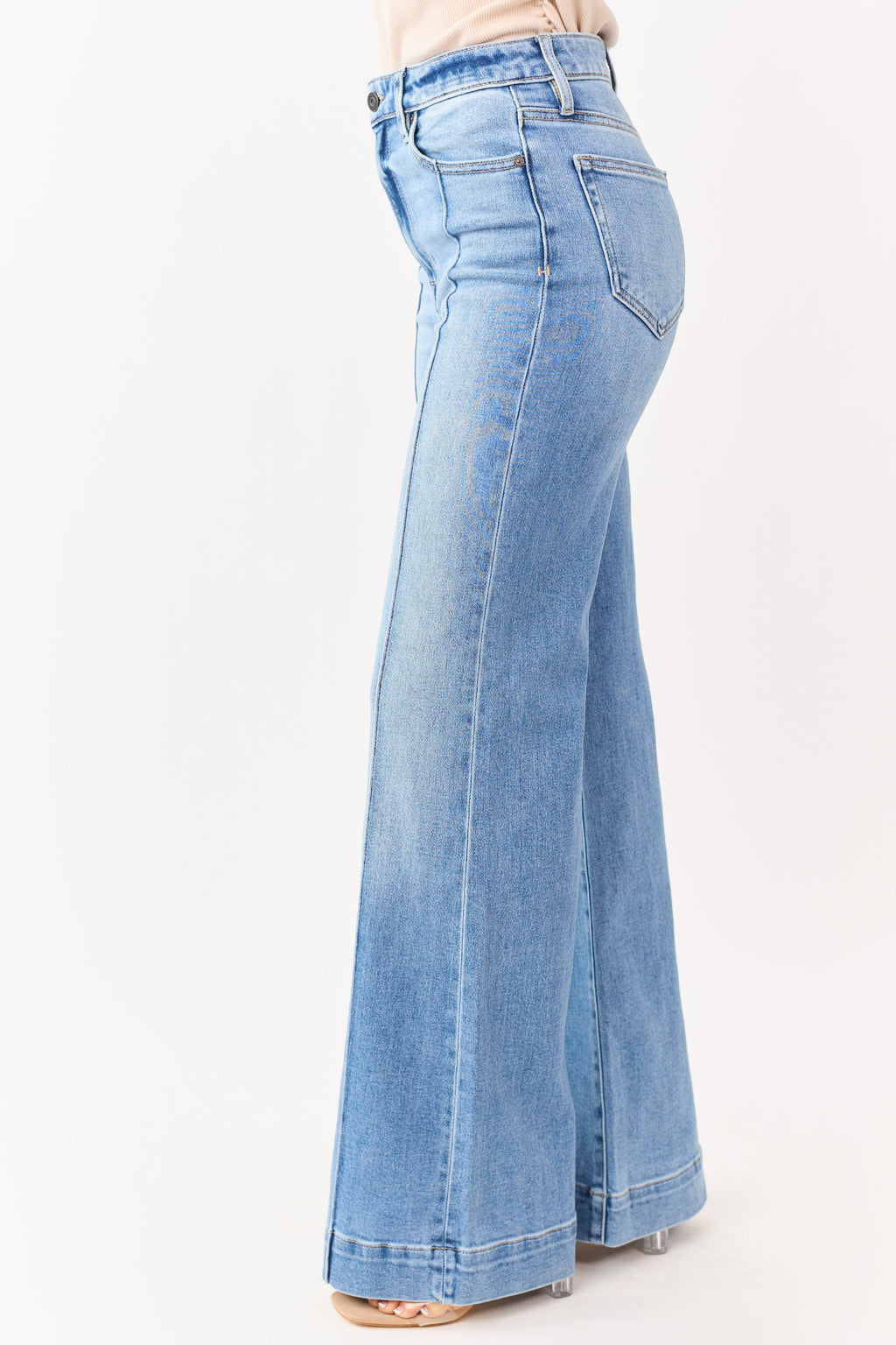 Flare Jeans Women with High Rise & Stretchy Fabric Flattering Fit