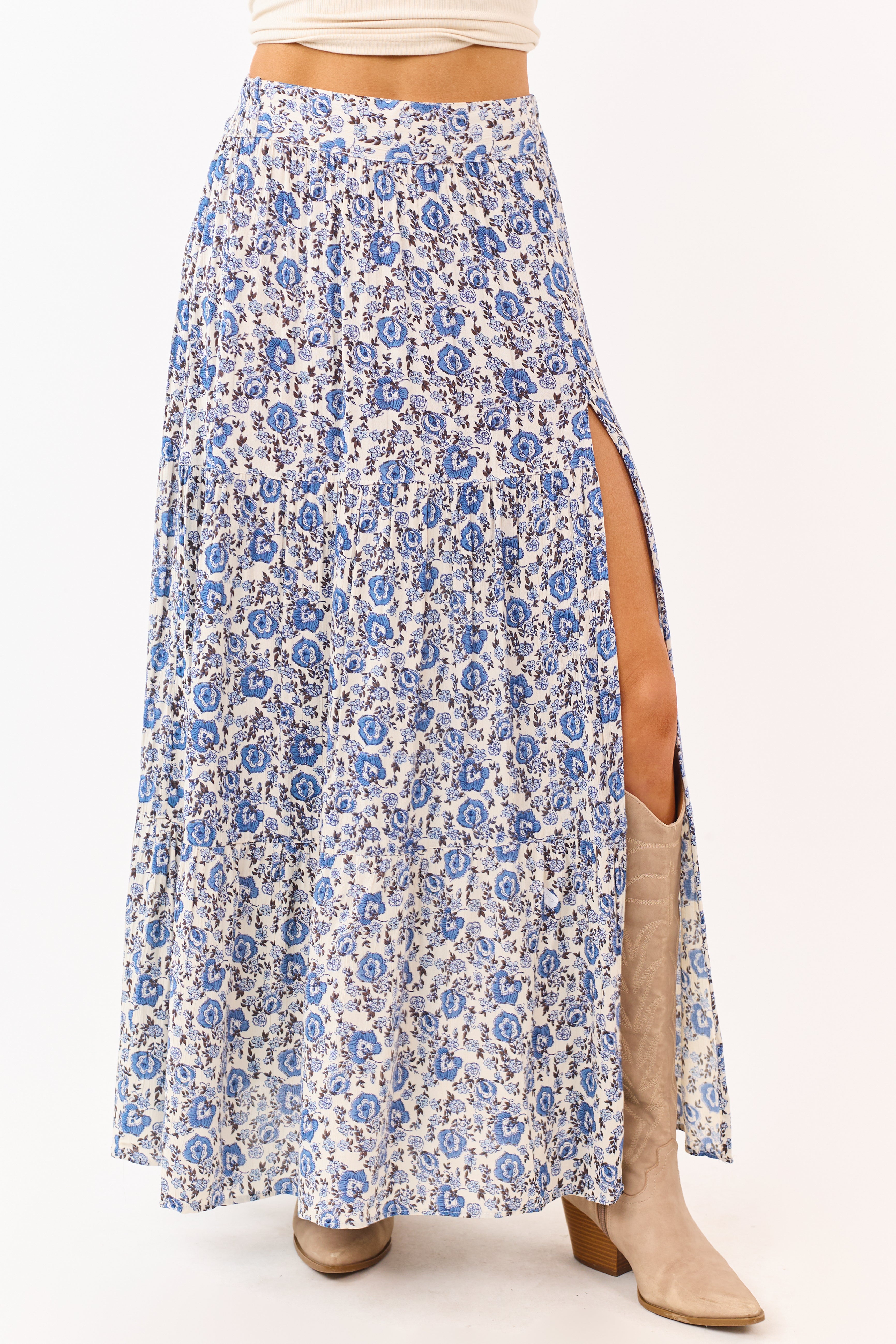 Floral Print Maxi Skirt – High Side Slit & Tiered Design