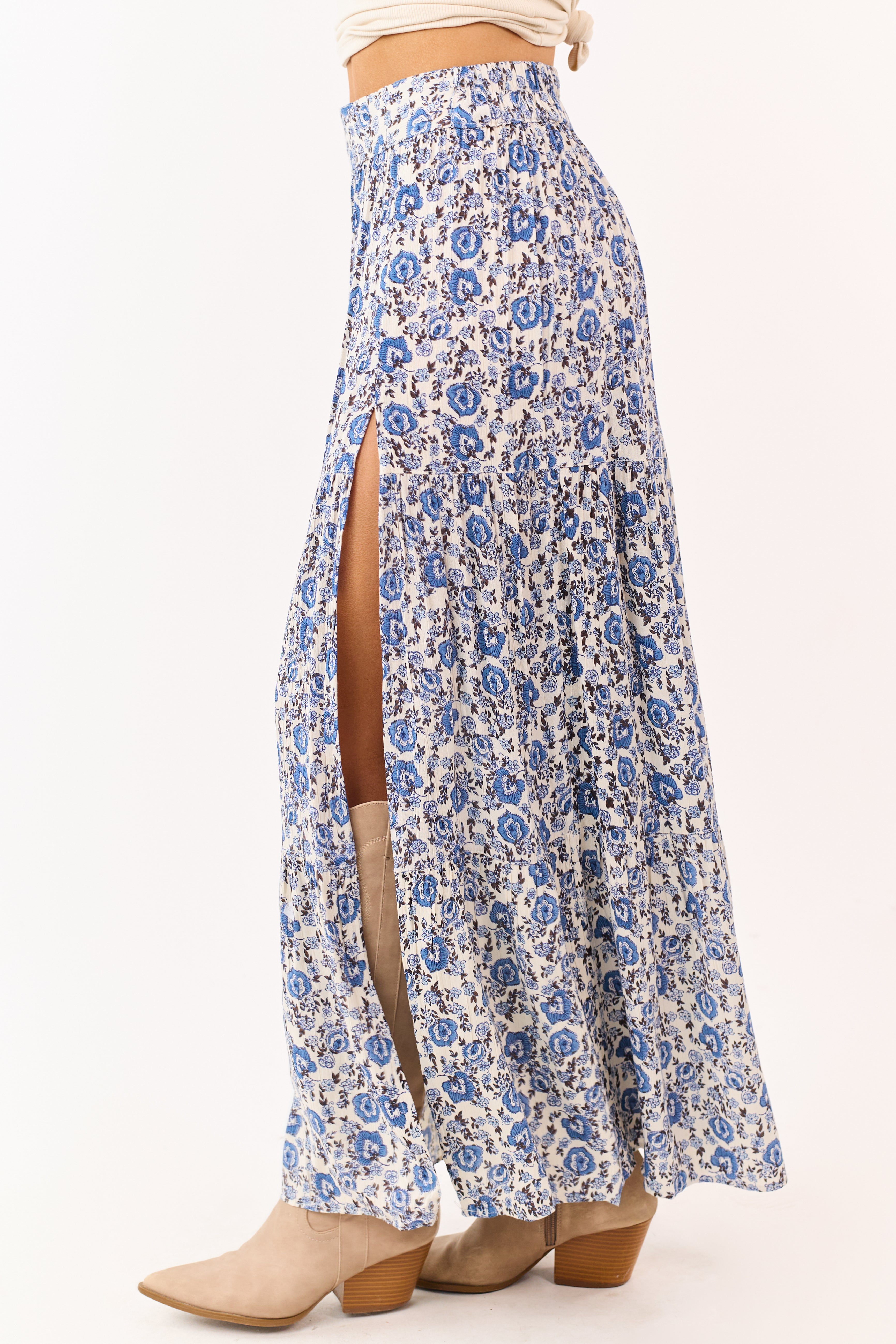 Floral Print Maxi Skirt – High Side Slit & Tiered Design