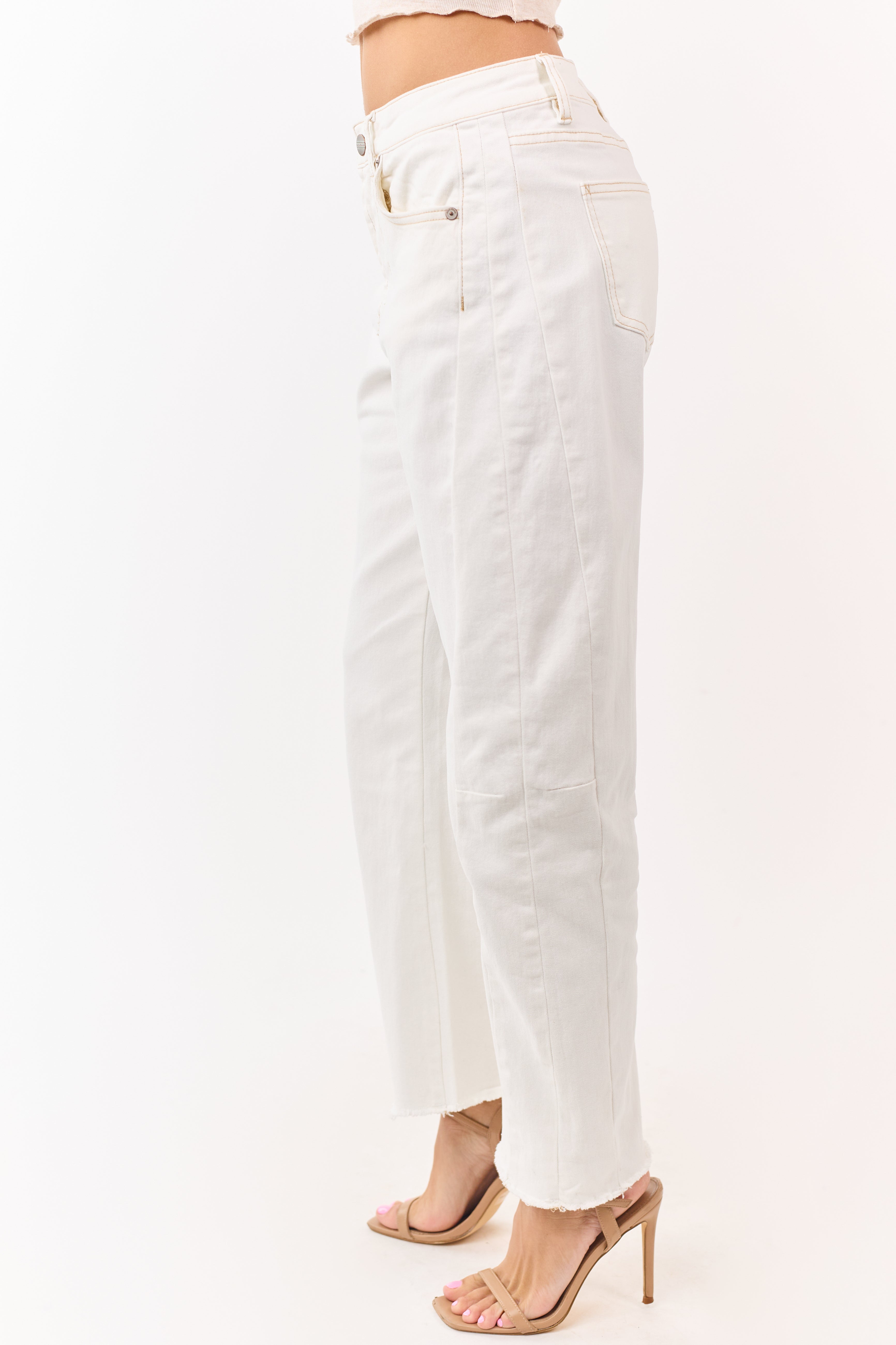 High Rise Stretchy Barrel Jeans with Frayed Hem