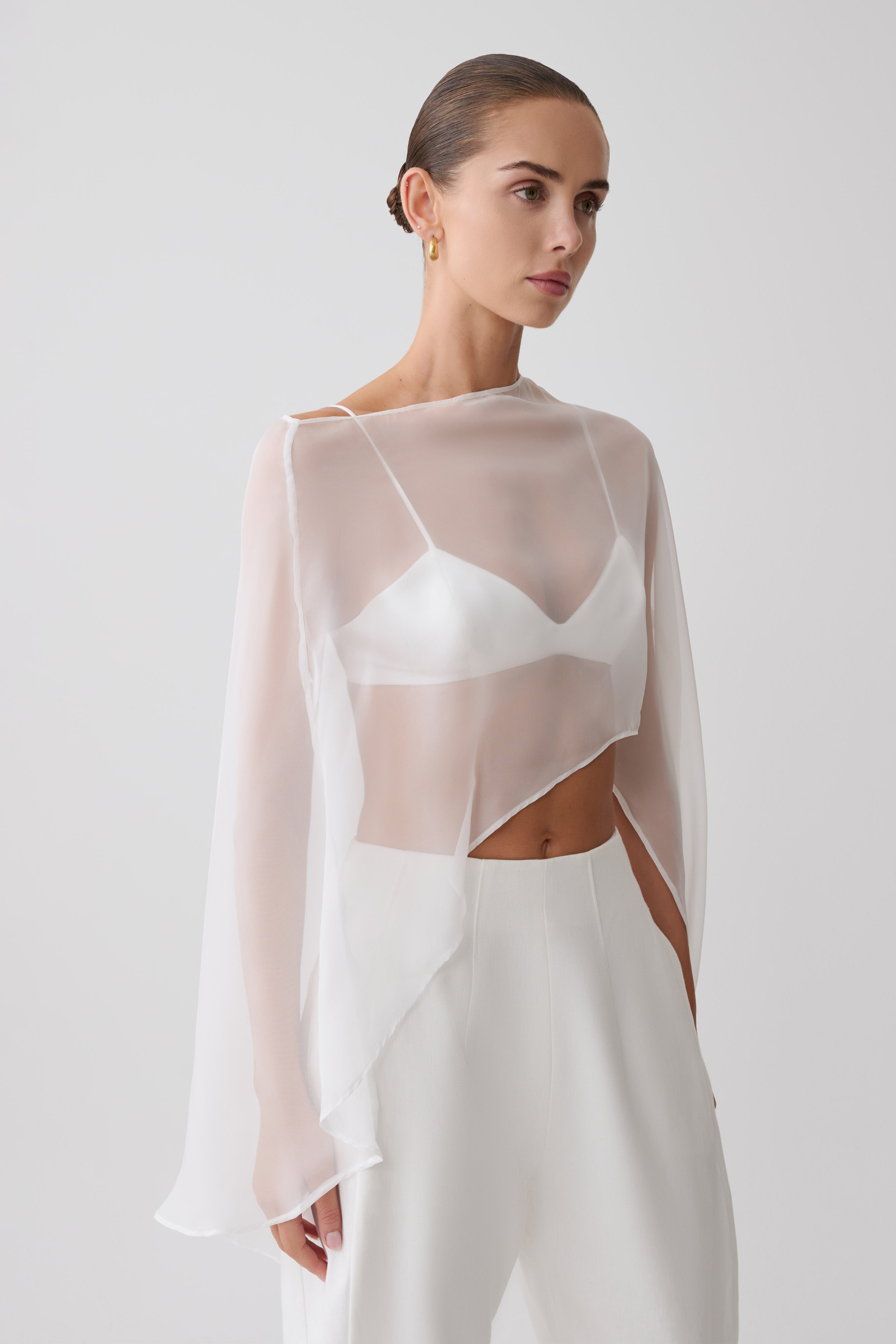 Kirstine Bralette With Chiffon Cape Ivory