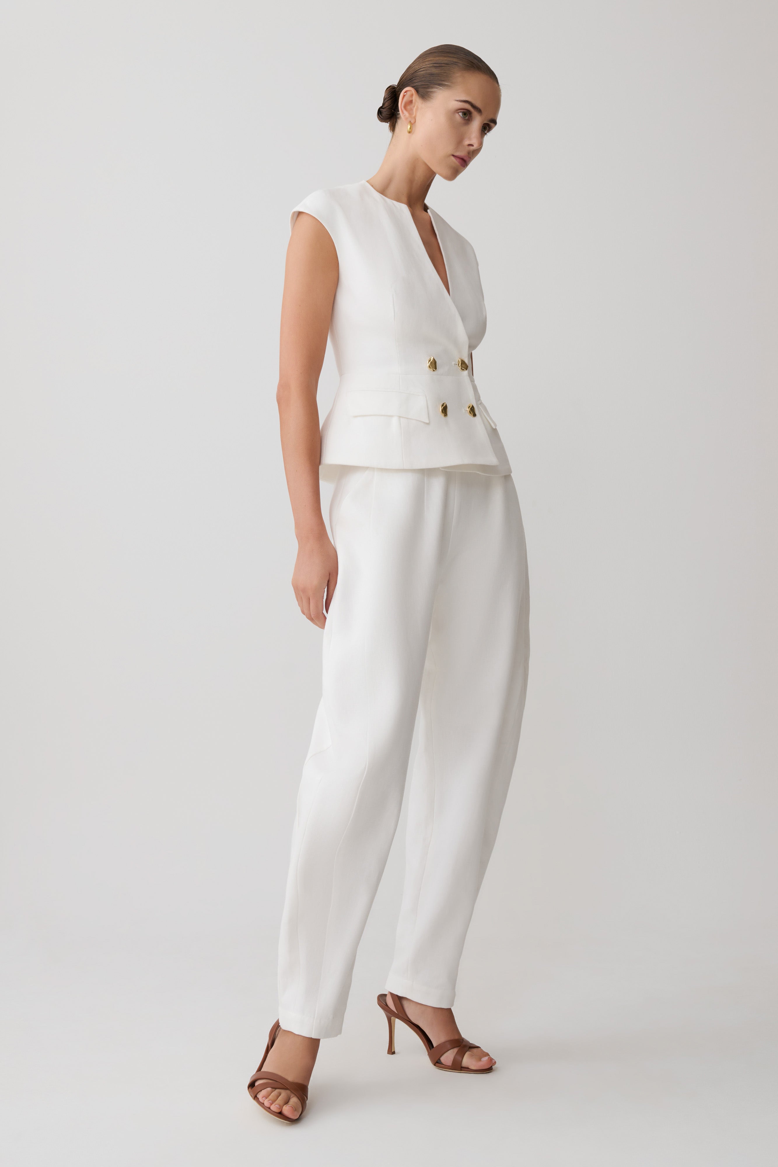 Oriana Linen Button Vest - White