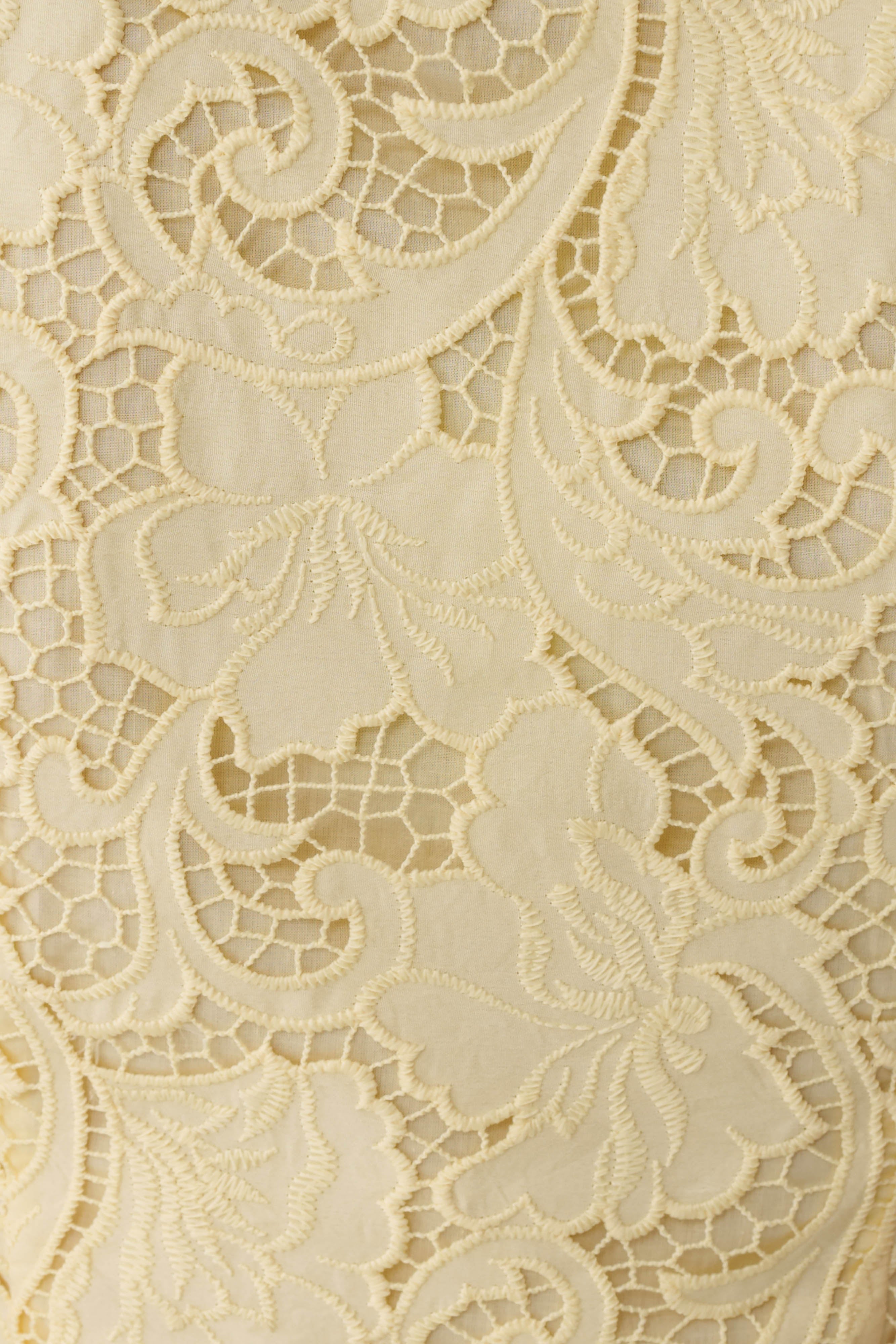 Tessa Broderie Tie Front Sleeveless Top - Lemon